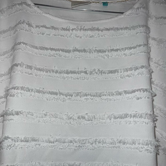 Maeve by Anthropologie Women White Textured Fringe Tassel Ruffle Top - Picture 2 of 7